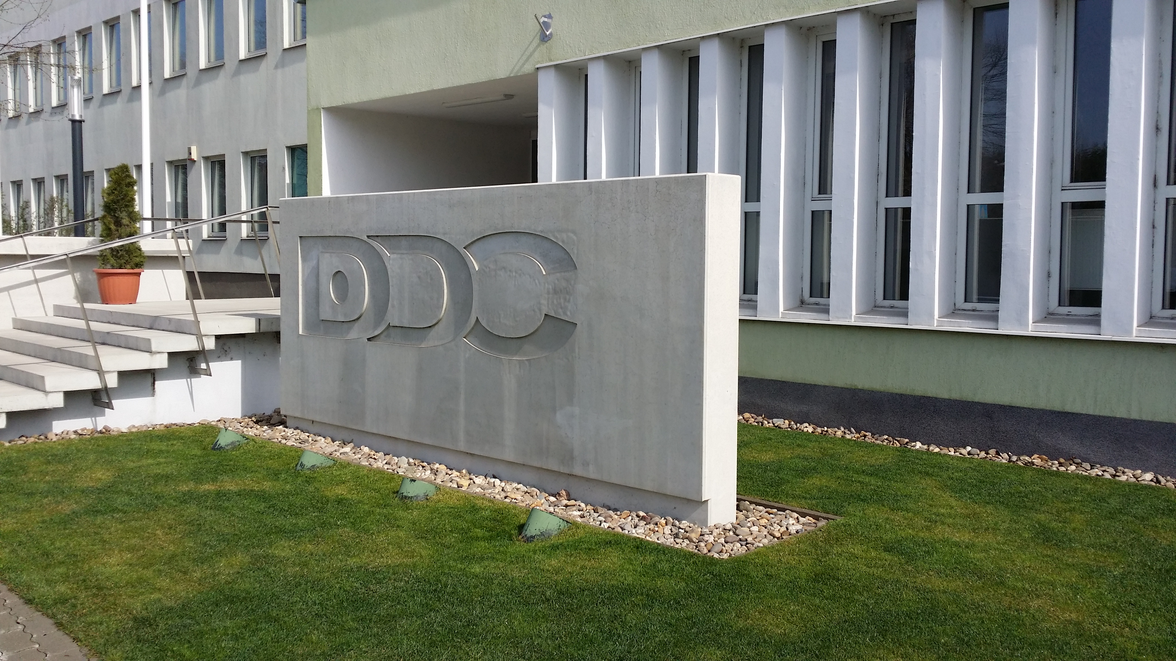DDC Irodaház - Vác-Referenciák